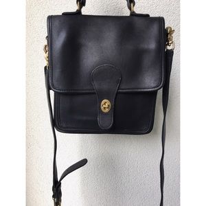 Coach #5130 Black Leather Crossbody Willis Bag